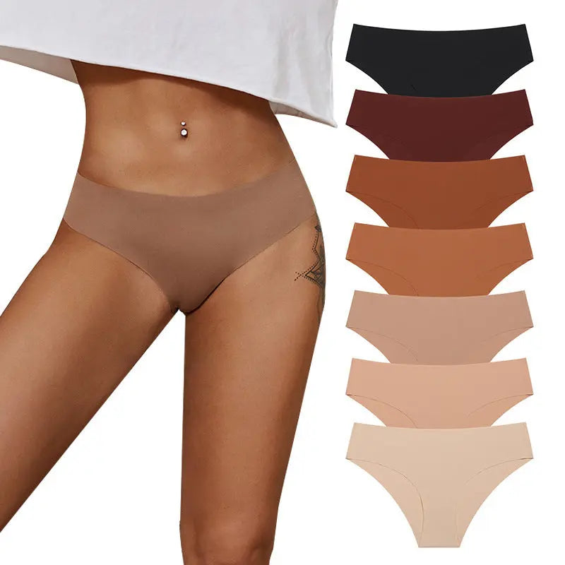 Black seamless ice silk underwear for women, breathable, skin-friendly, plus size, European style, sports waist, triangle cut.
