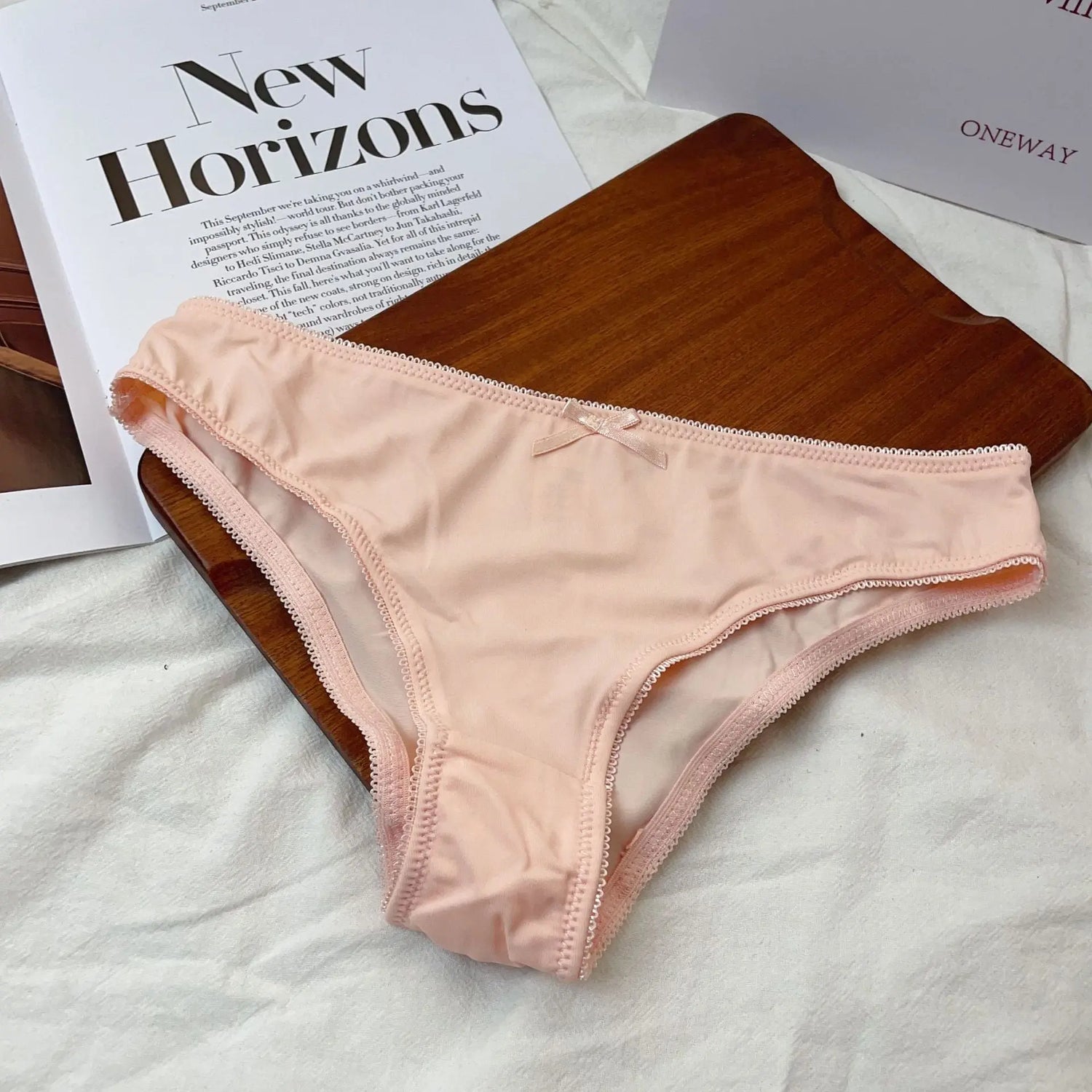 New Style Simple Briefs Women&