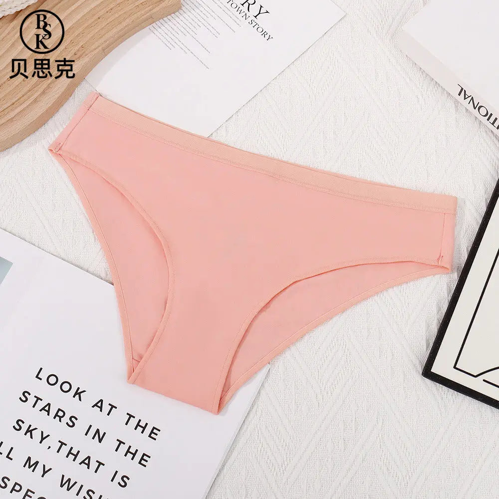 European and American large size low-waist women's underwear in blue, pure cotton, antibacterial, butt-lifting, summer 2024 style.