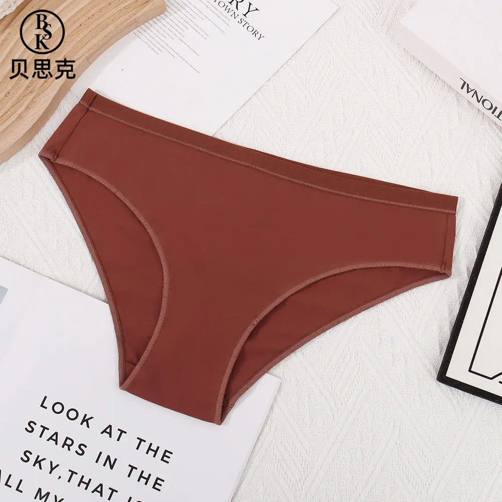 European and American large size low-waist women's underwear in oil blue, made of pure antibacterial cotton, summer 2024 style.