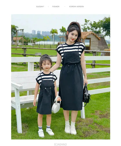 Dress 2025 Woman Family Couple Matching Clothes Parent-child Shirt Sibling Brother Sister Outfits Mom Daughter Dress Dad Son T by Dropshipman