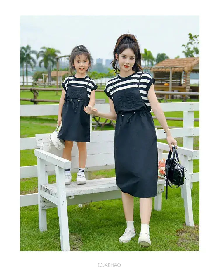 Dress 2025 Woman Family Couple Matching Clothes Parent-child Shirt Sibling Brother Sister Outfits Mom Daughter Dress Dad Son T by Dropshipman