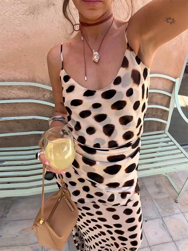 Scoop Neck Women&