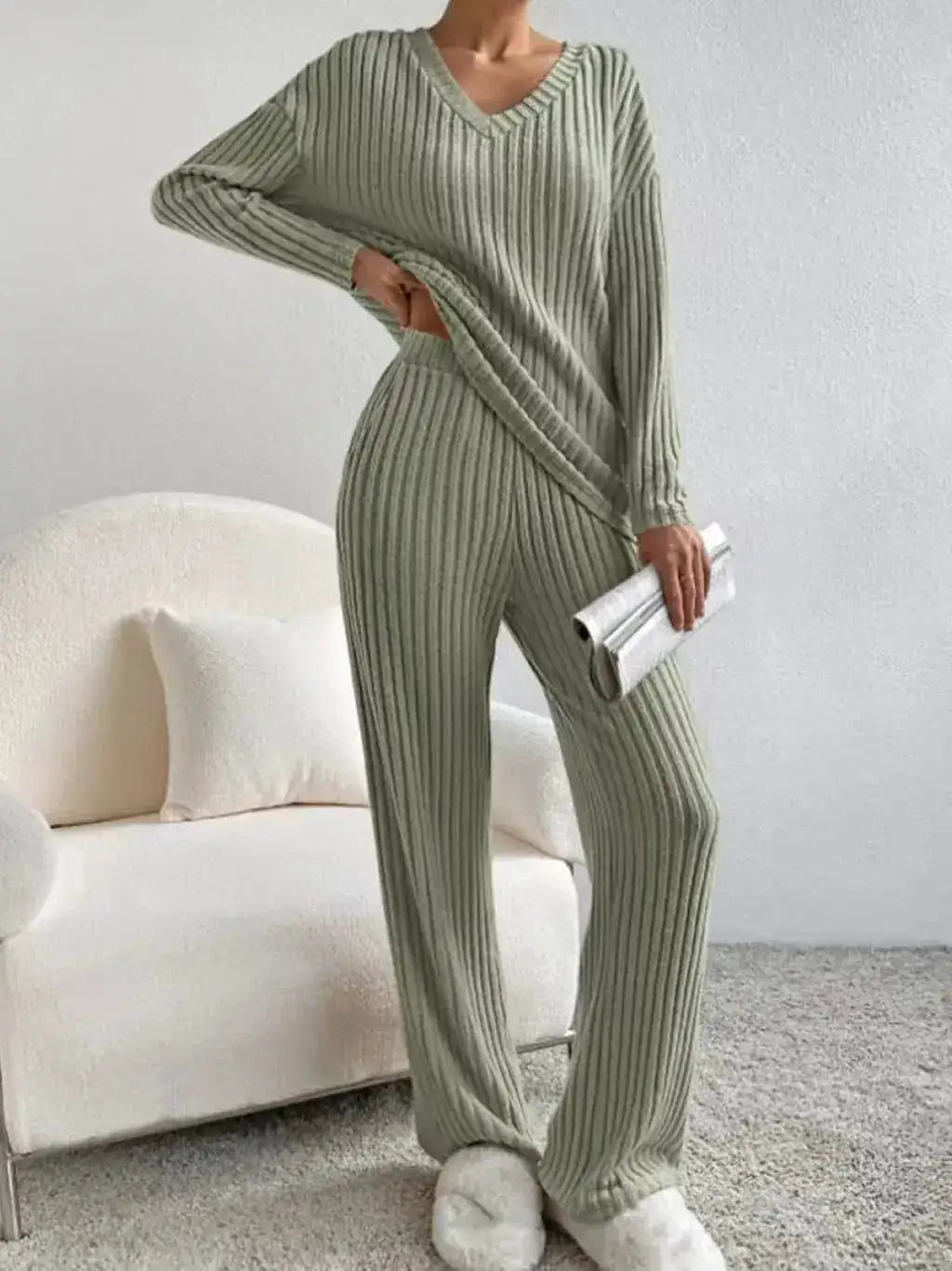 Fashionable Knitted Two-Piece Set Casual V-Neck Long Pants Autumn Winter New Style Loose Fit Korean Style Comfortable Polyester by Dropshipman
