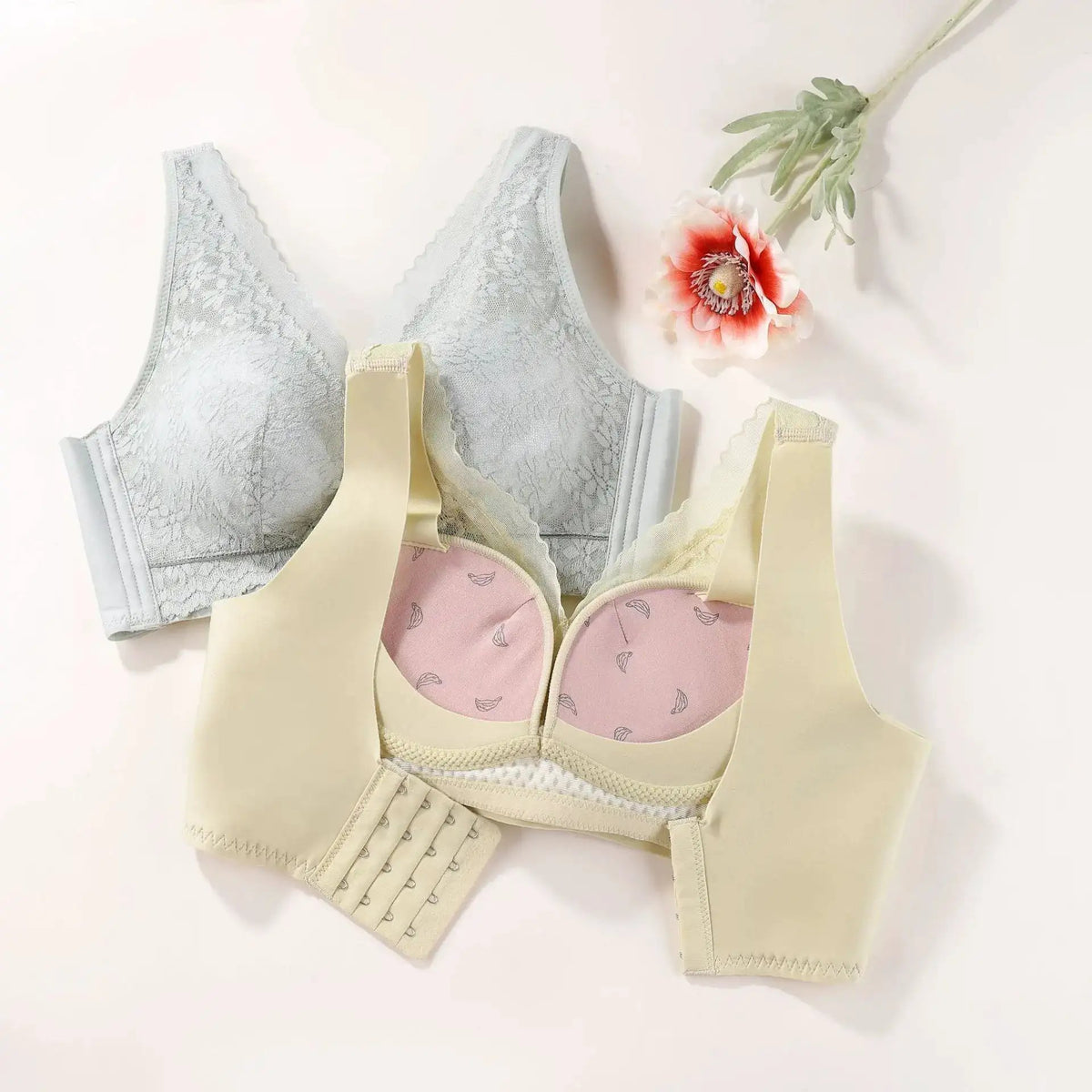 Thin Upper and Thick Lower Non-magnetic New Style Comfortable Underwear without Steel Rings for Women Gathering and Tucking Paramilis Skin-friendly Breathable Adjustable Bra by Dropshipman