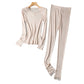 22 Frühling Neuer Stil Seiden-Damenunterwäsche-Set Sexy Spitze Damen Herbst Kleidung und Hose Bequemes Atmungsaktives Damen-Warmunterwäsche-Set