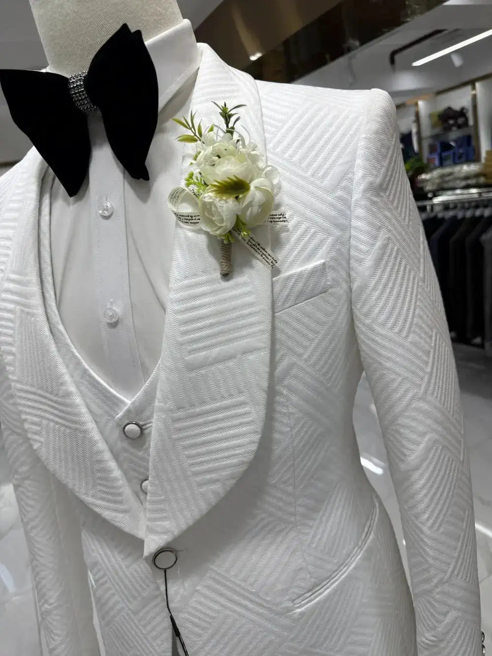 Patterned Elegant White Man Suit Jacket Vest Pants Fashionable 3-pieces Shawl Lapel Groom Wear Modern Glam Tuxedo Chic Set by Dropshipman
