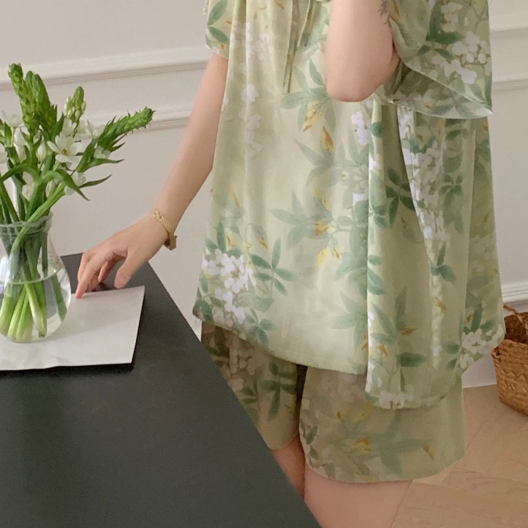 Blue and green cotton silk sleep shorts for women, Japanese style, trendy summer lightweight home wear, suitable for outdoor casual wear