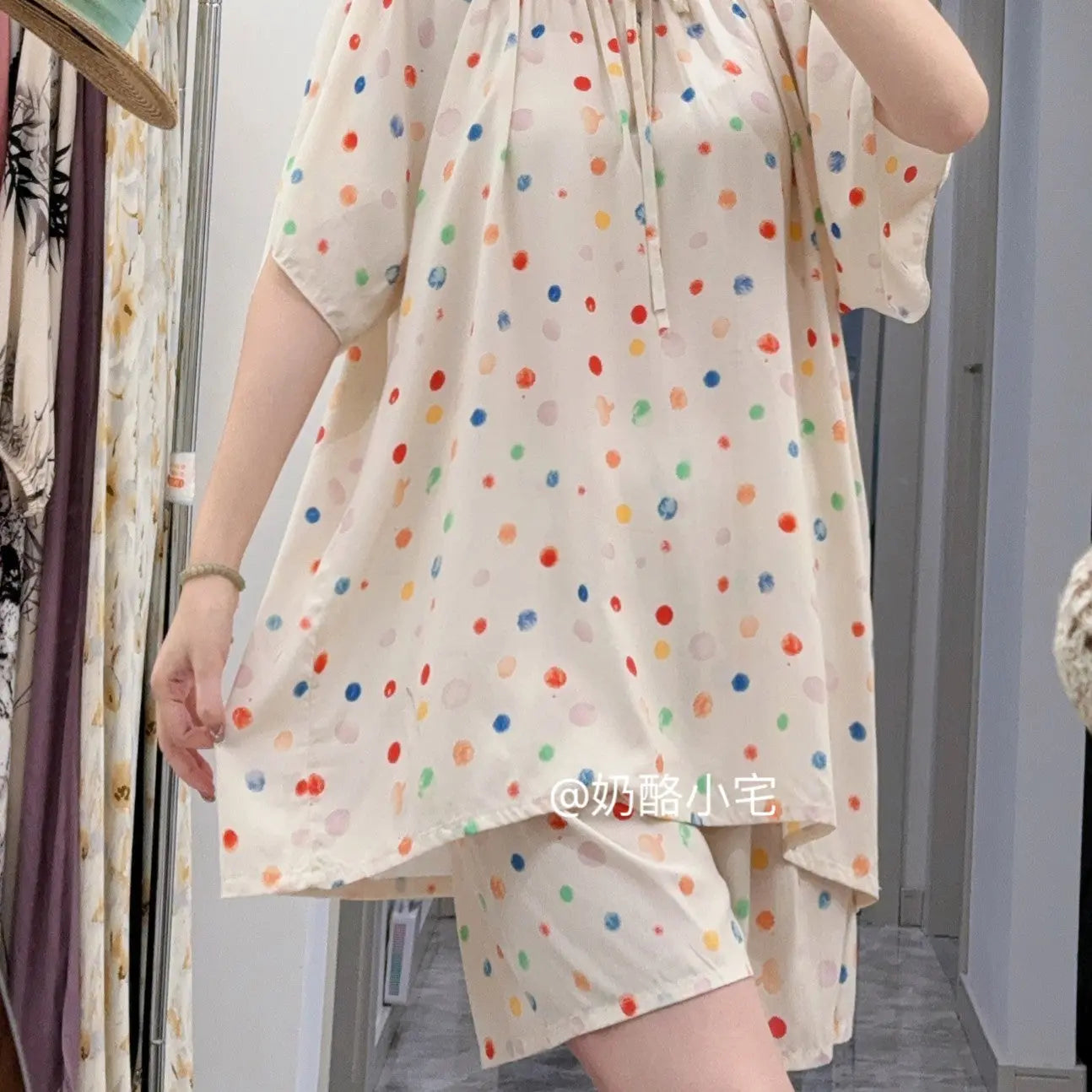 Blue and green cotton silk sleep shorts for women, trendy Japanese style, lightweight, can be worn outside, comfortable home wear.
