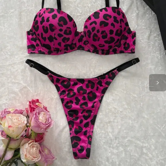 European and American leopard print sexy bra and thong set by SHOPEZRA L.L.C., comfortable push-up underwear with bold pattern.