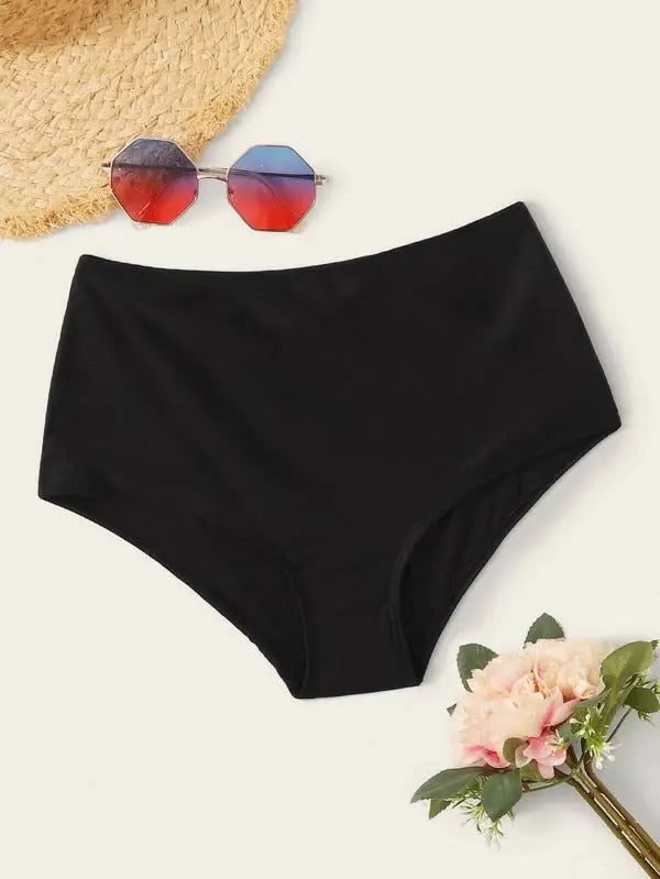 Solid color quick-dry bikini swim shorts for women, featuring a sexy design and cross-border European and American fashion style.